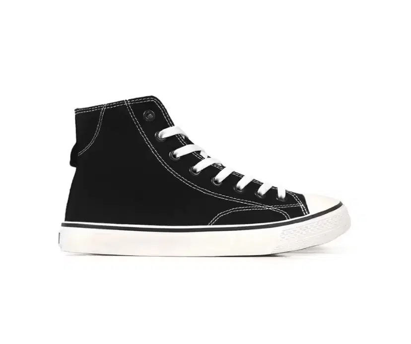 SEPATU CANVAS MODEL KLASIK SIZE 43 SIZE 44