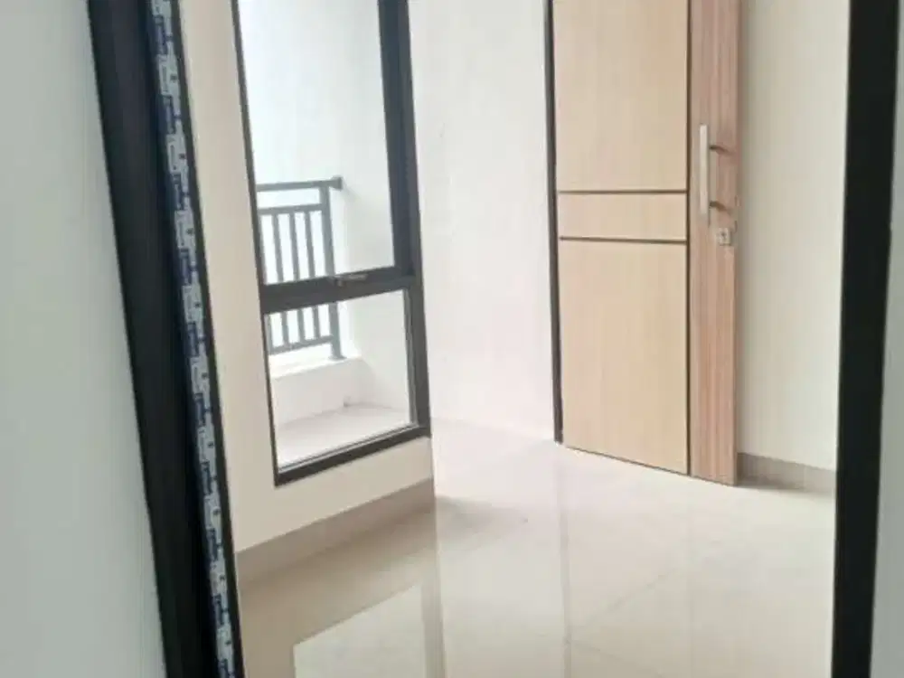 Dijual Rumah 2 Lantai Furnish Mewah Dekat Sumarecon Mall Bekasi