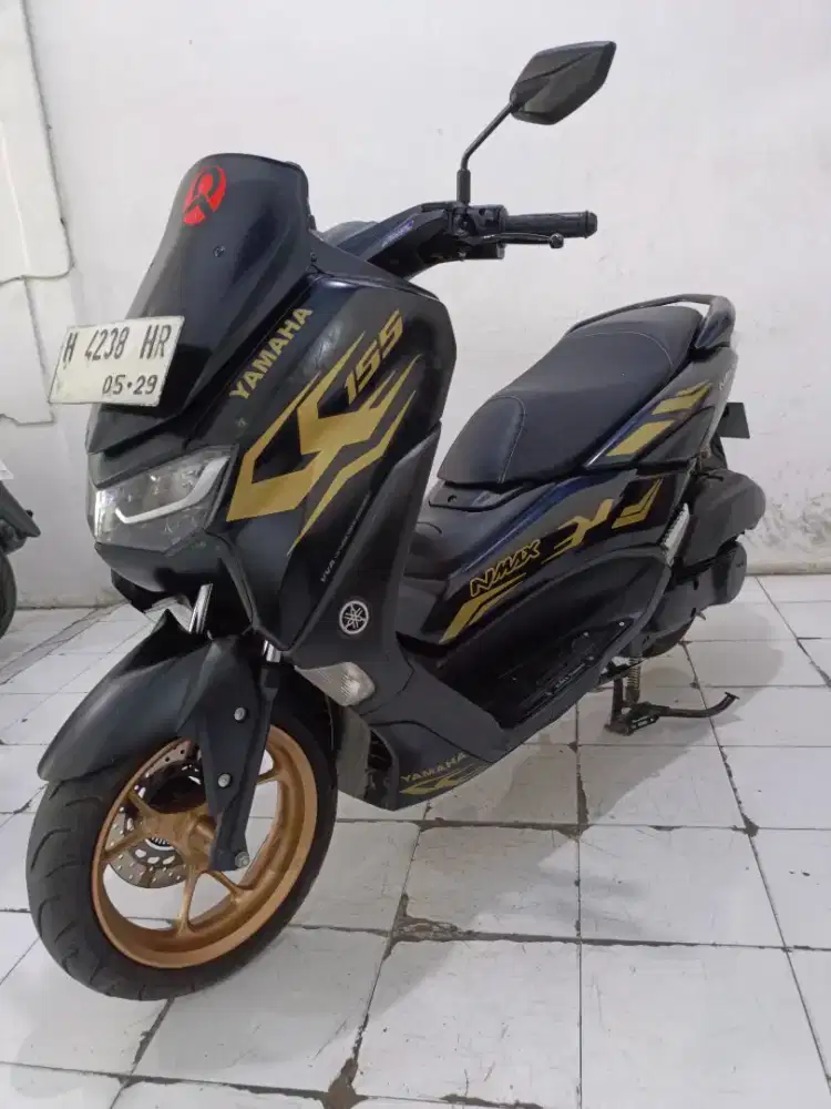 nmax thn 2024 connected keyles hitam dop