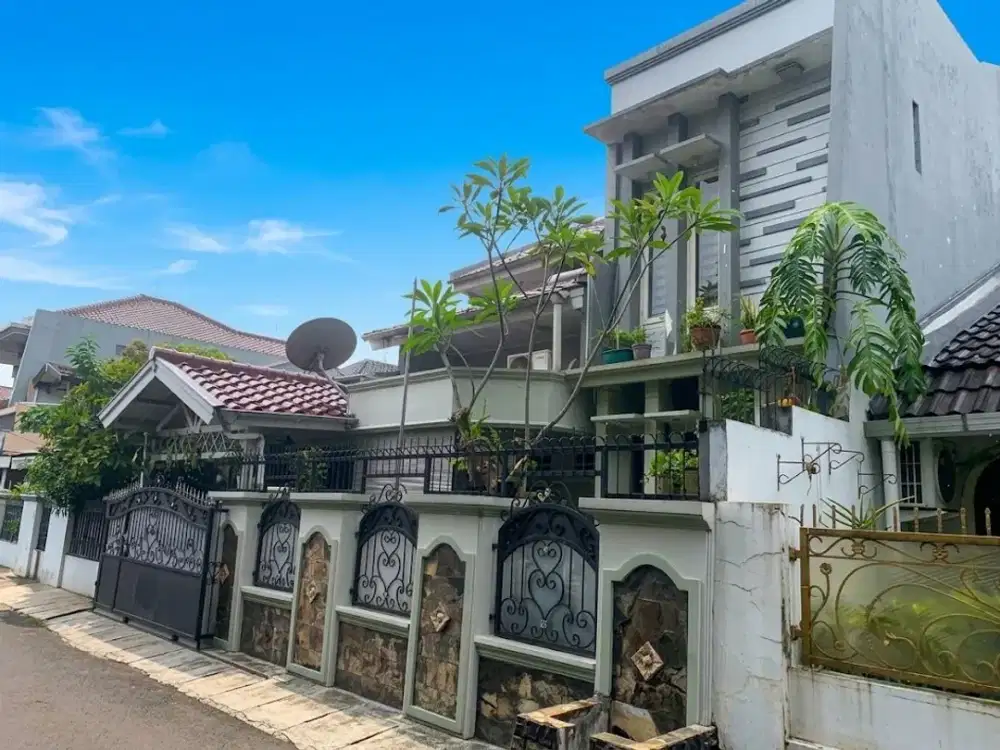 Dijual Cepat Rumah Murah Terawat Kondisi Bagus Siap Huni di Pondok Bambu Jakarta Timur