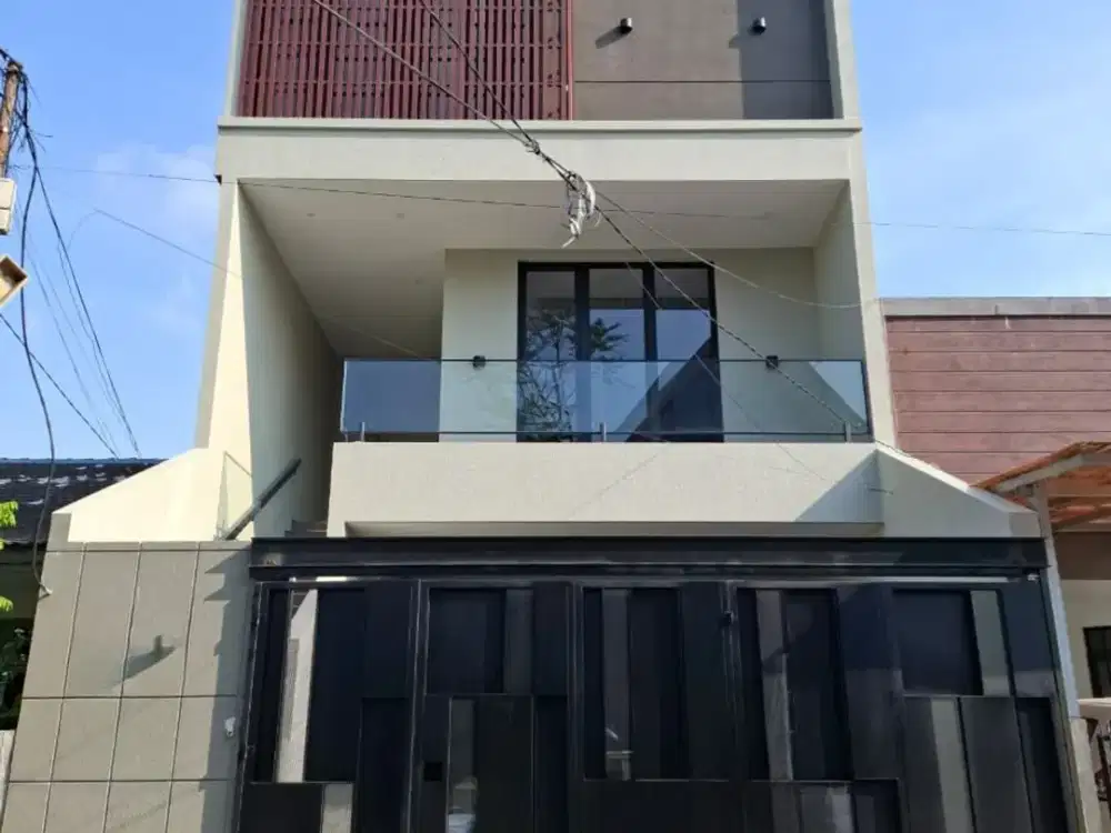 Rumah Mewah SHM ada Swimming Pool - Jl Kembang Agung Puri Kembangan