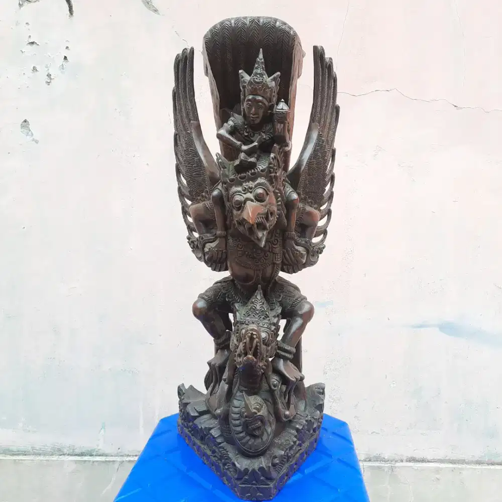 Patung Garuda Wisnu (Vishnu) Kencana Wood Carving Bali