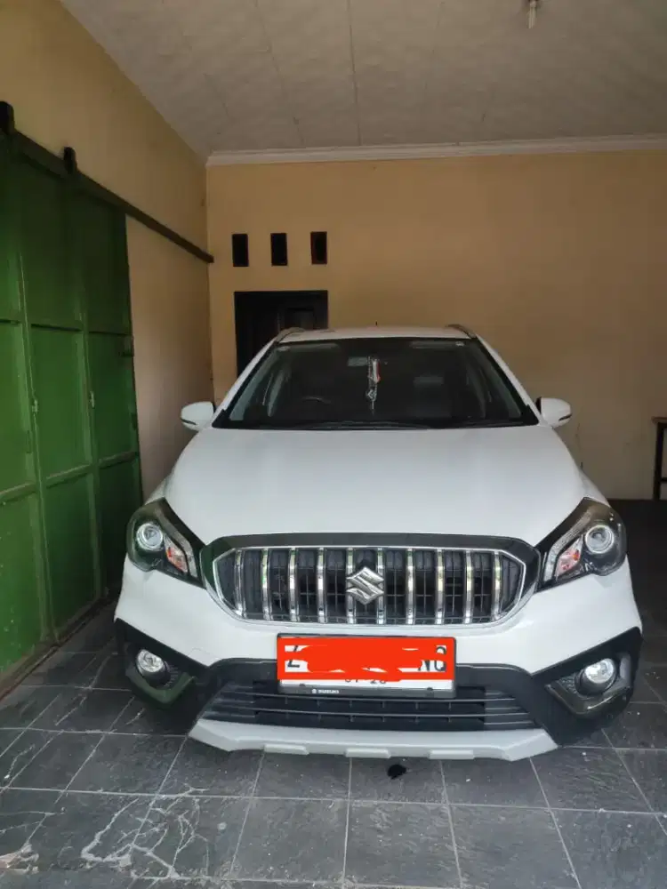Dijual cepat suzuki scross