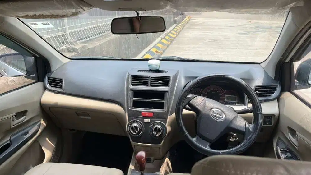 Daihatsu Xenia 2013 Bensin