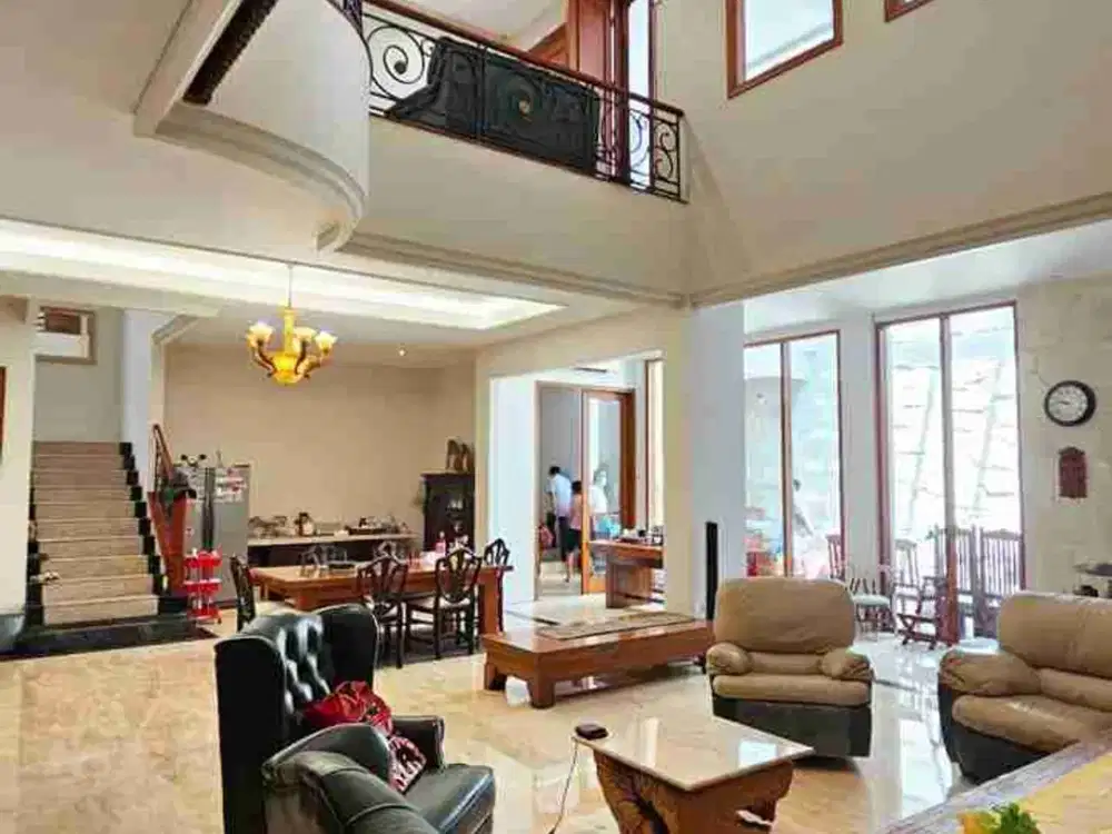 DIJUAL RUMAH GRAHA FAMILI FULL MARMER Siap Huni!