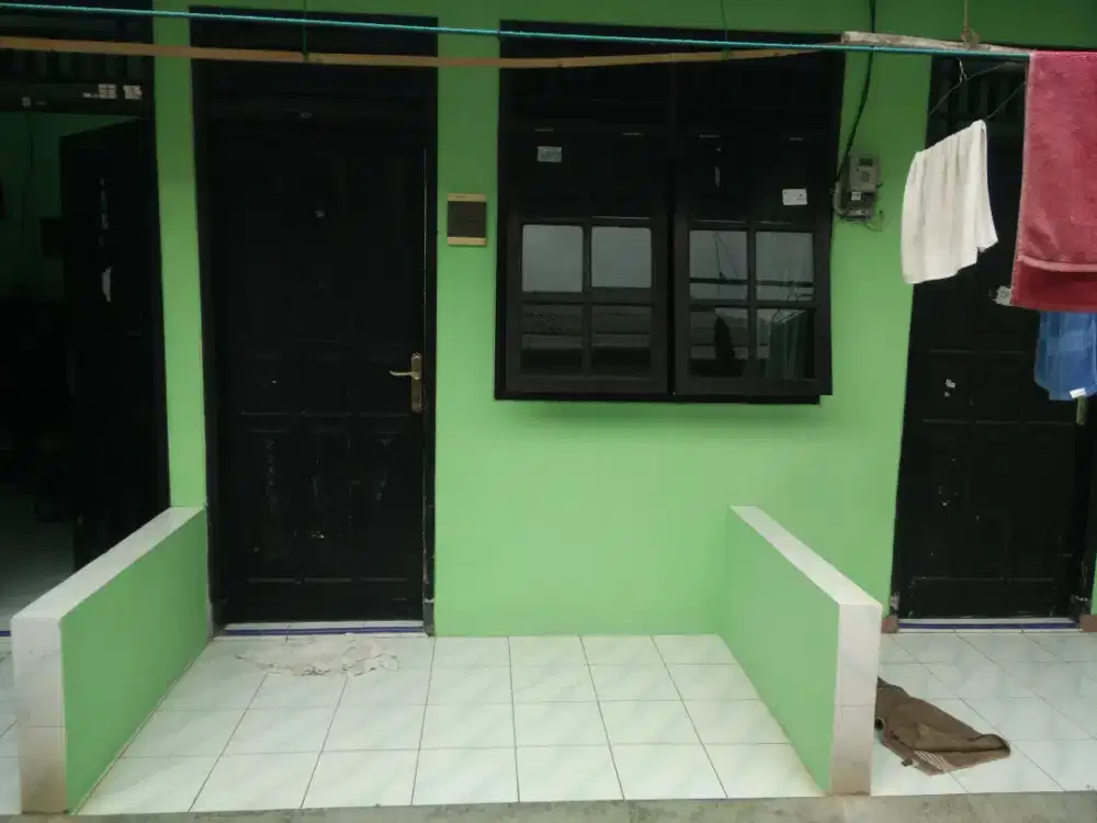 Kontrakan petakan Lenteng agung