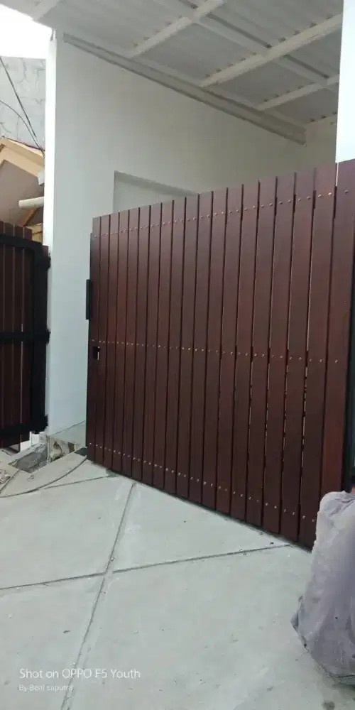 Pagar Kayu Ulin Minimalis