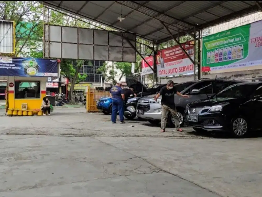 DIJUAL TANAH DENGAN BANGUNAN USAHA DAERAH SETIABUDI