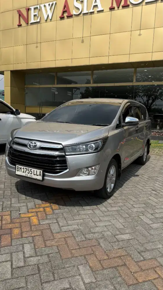 Innova Reborn V Matic 2.4 Solar 2019 Km 80 RB an