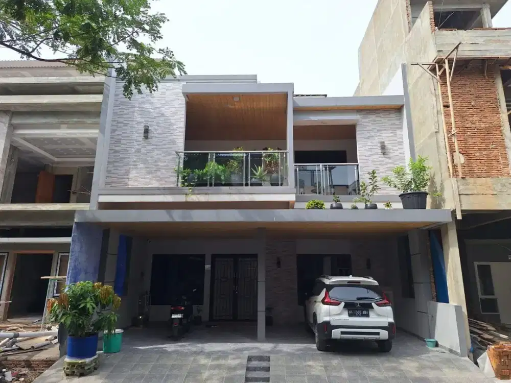 Dijual Cepat Villa Komplek Halton Palace Menteng