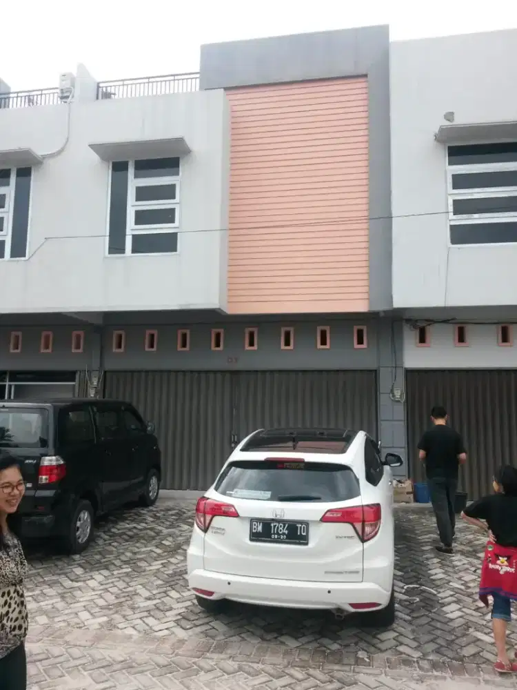 Di jual Ruko siap usaha maupun tinggal