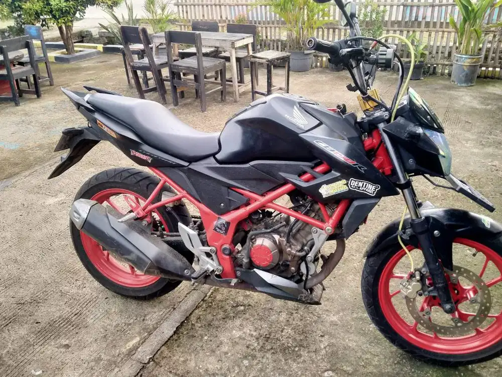 Cb 150r StreetFire