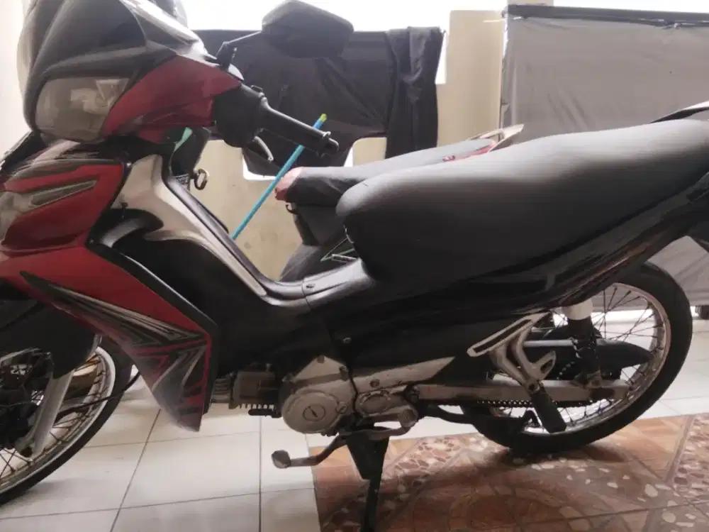 Yamaha Jupiter Z Robot 2010