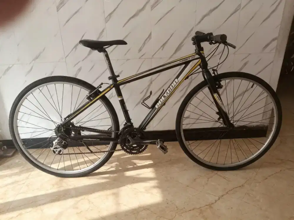 Sepeda hybrid polygon heist 1.0 semi balap