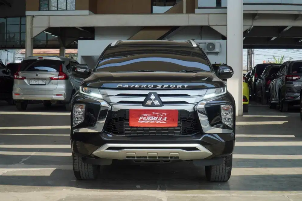 Mitsubhisi pajero dakar 4x2 AT 2021 Hitam