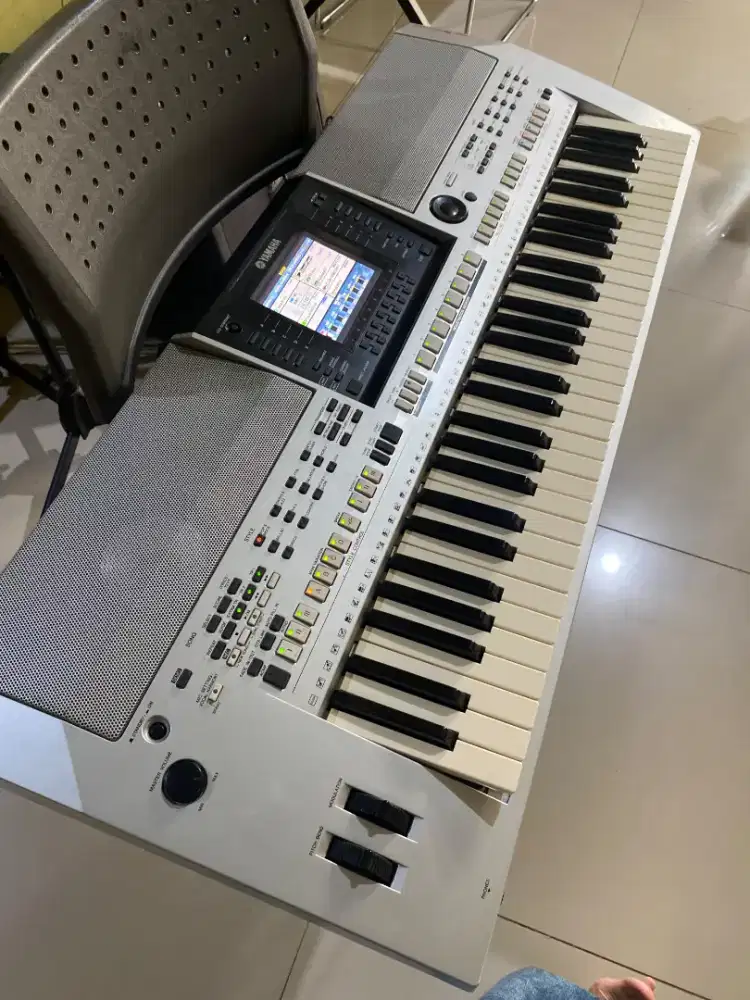 Keyboard Yamaha PSR S900