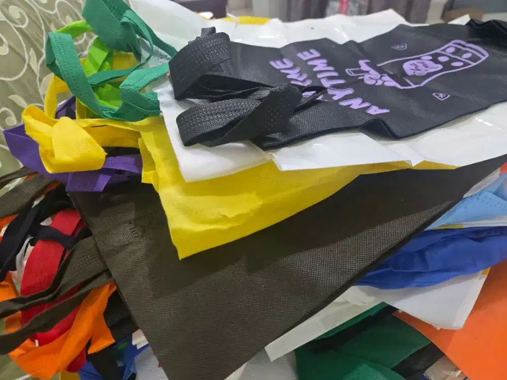 Tas belanja bekas