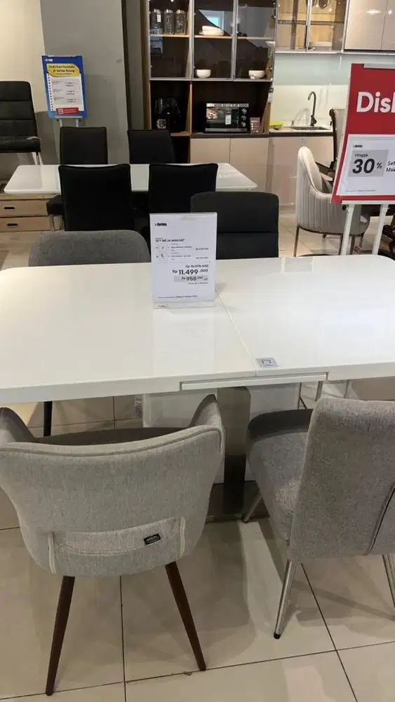 kredit set meja makan informa
