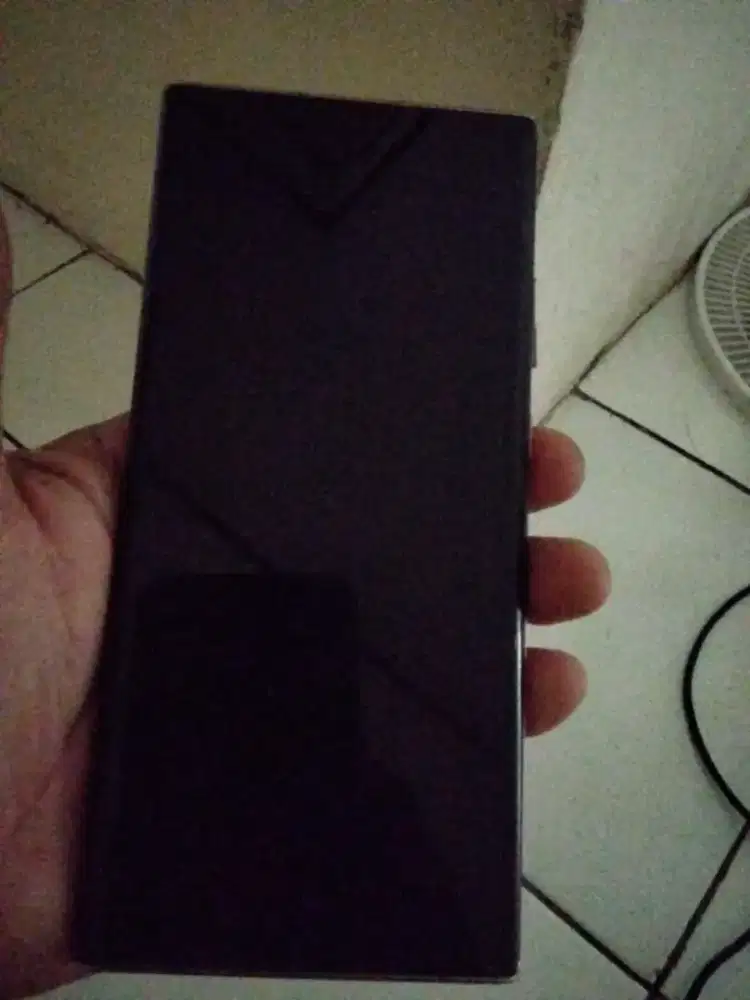 Samsung s 20 ultra 5G minus