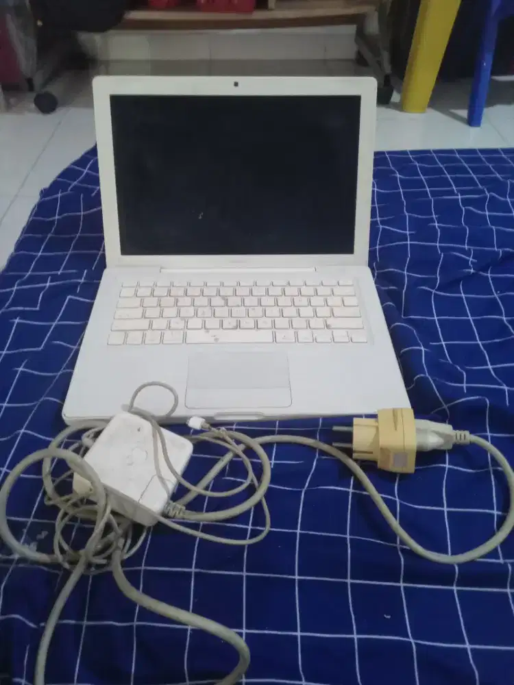 Dijual macbook jadul