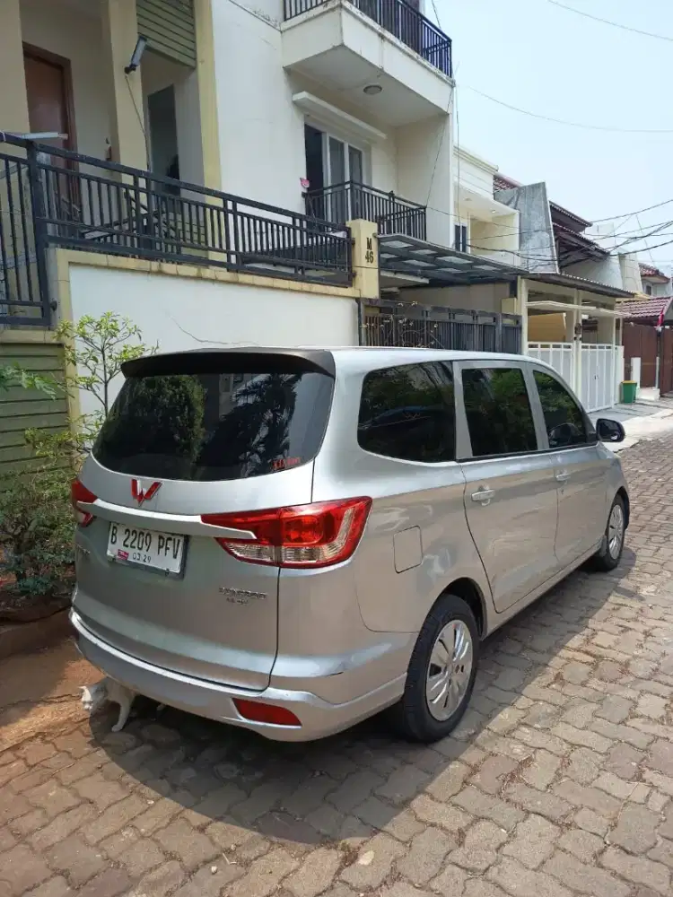 Wuling Confero 2018 MT