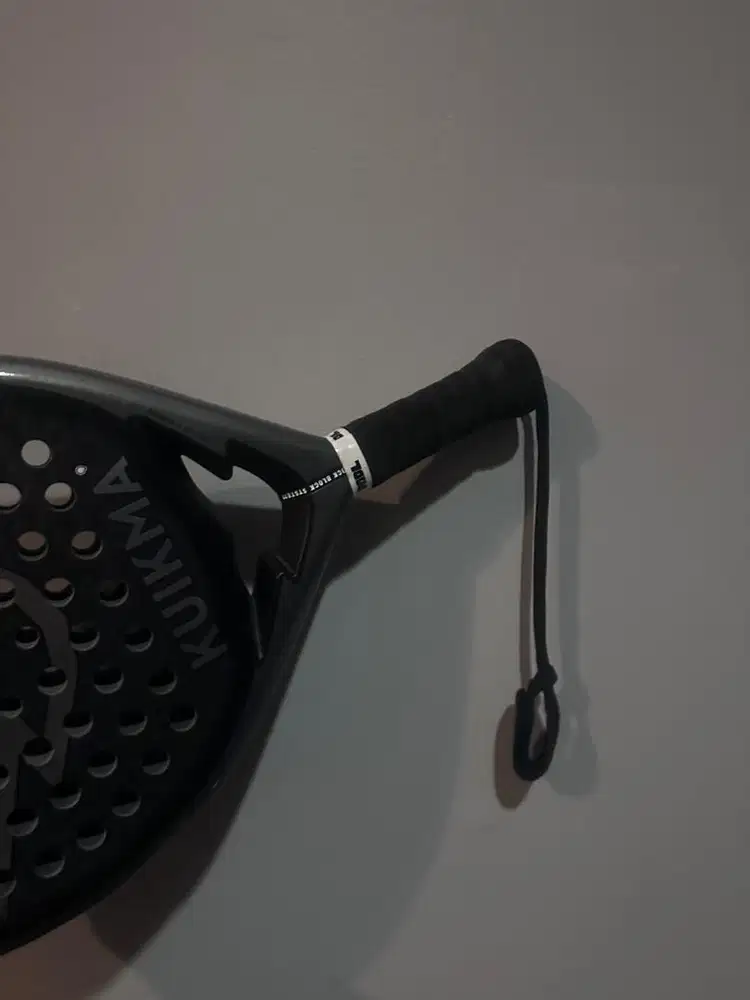 Raket Padel KUIKMA HYBRID CARBON. 12K carbon Fiber. 2025