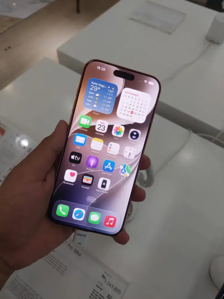 Iphone 17 ProMax New Bergaransi Resmi