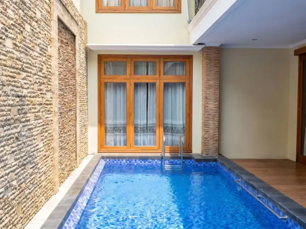 FOR SALE / DIJUAL RUMAH 2 LANTAI SIAP HUNI PRIME AREA MENTENG - JAKARTA PUSAT GOL.C, JALAN LEBAR & BEBAS BANJIR