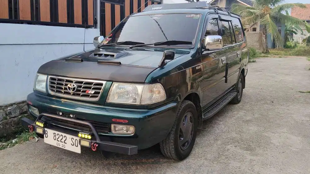 Toyota Kijang 2000 Bensin