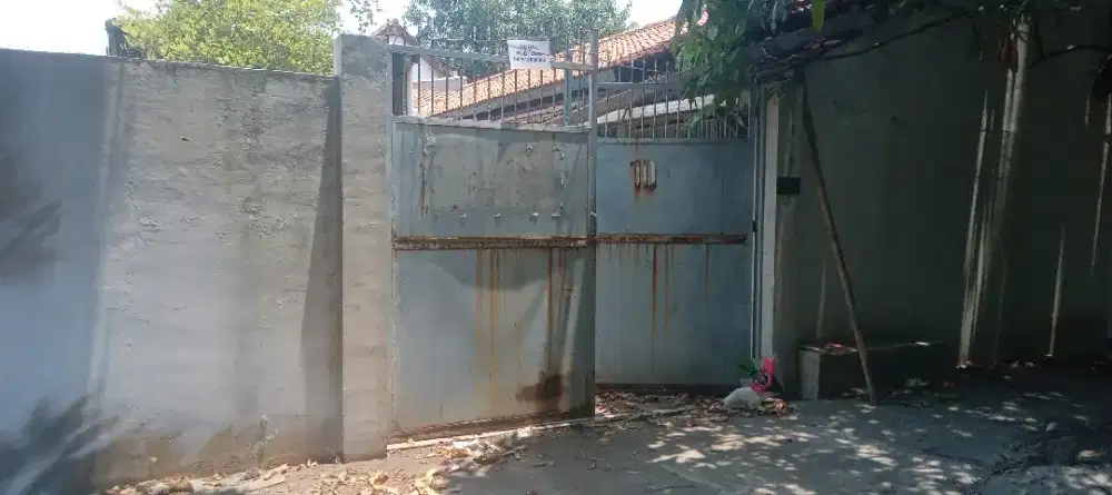 Di jual tanah dan bangunan di darerah kota Cirebon