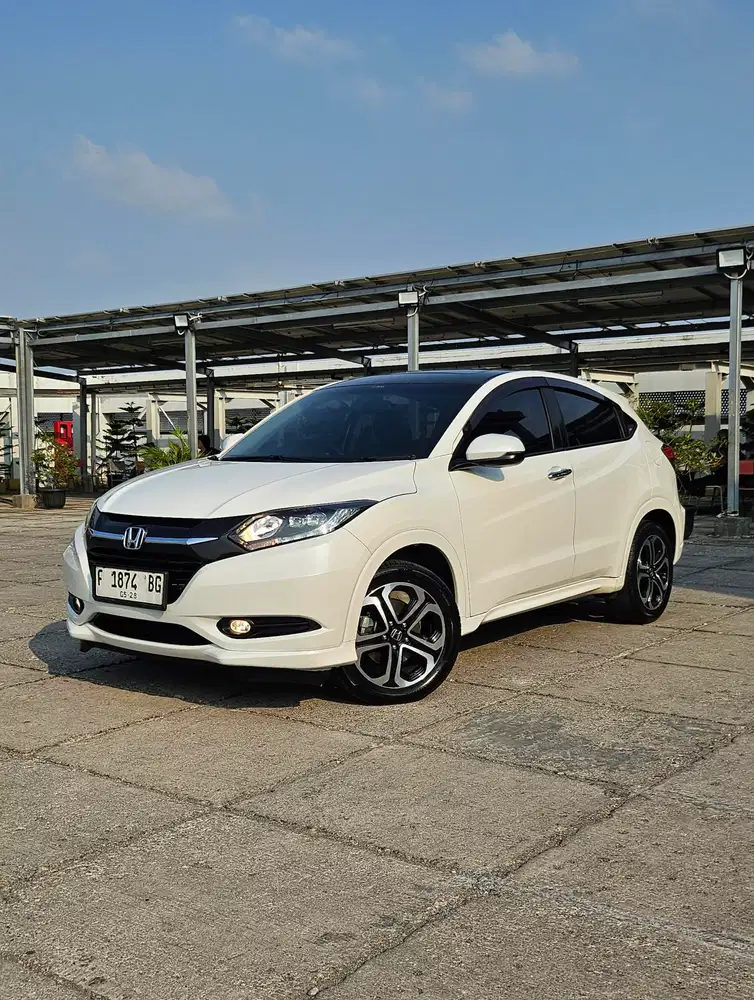 Honda HRV 1,8 Prestige CVT, Free garansi mesin dan transmisi