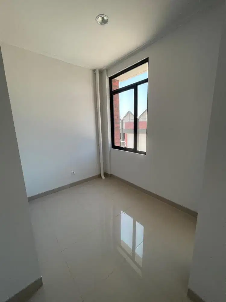 DISEWAKAN GUDANG MODERN 3 IN 1