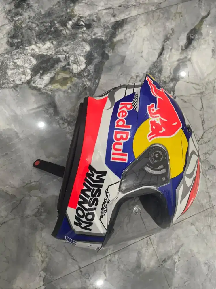 Jual Helm fullface KYT tt course