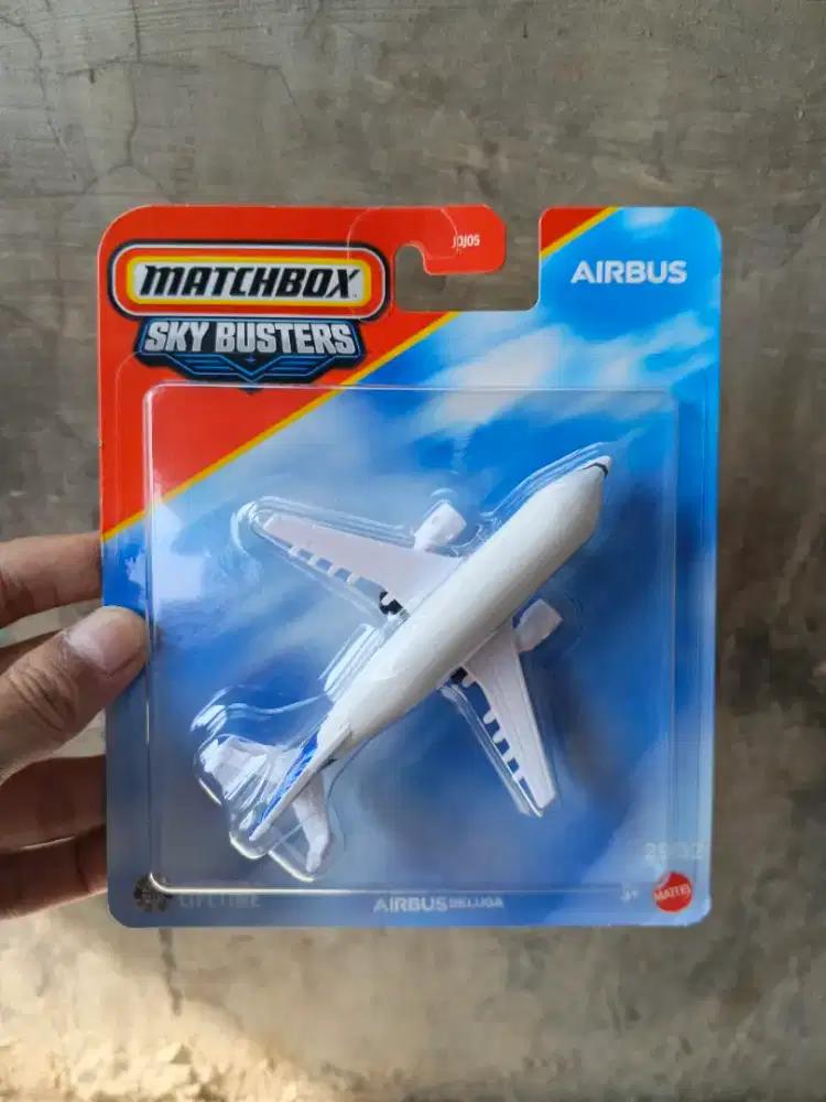 Matchbox Diecast Pesawat Airbus Beluga Sky Buster