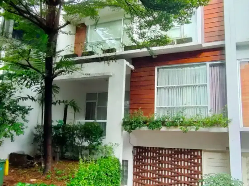 Jual Rumah Mewah 3 Lantai dan Asri ada Pool, di Kafi Terrace Jagakarsa, Jakarta Selatan
