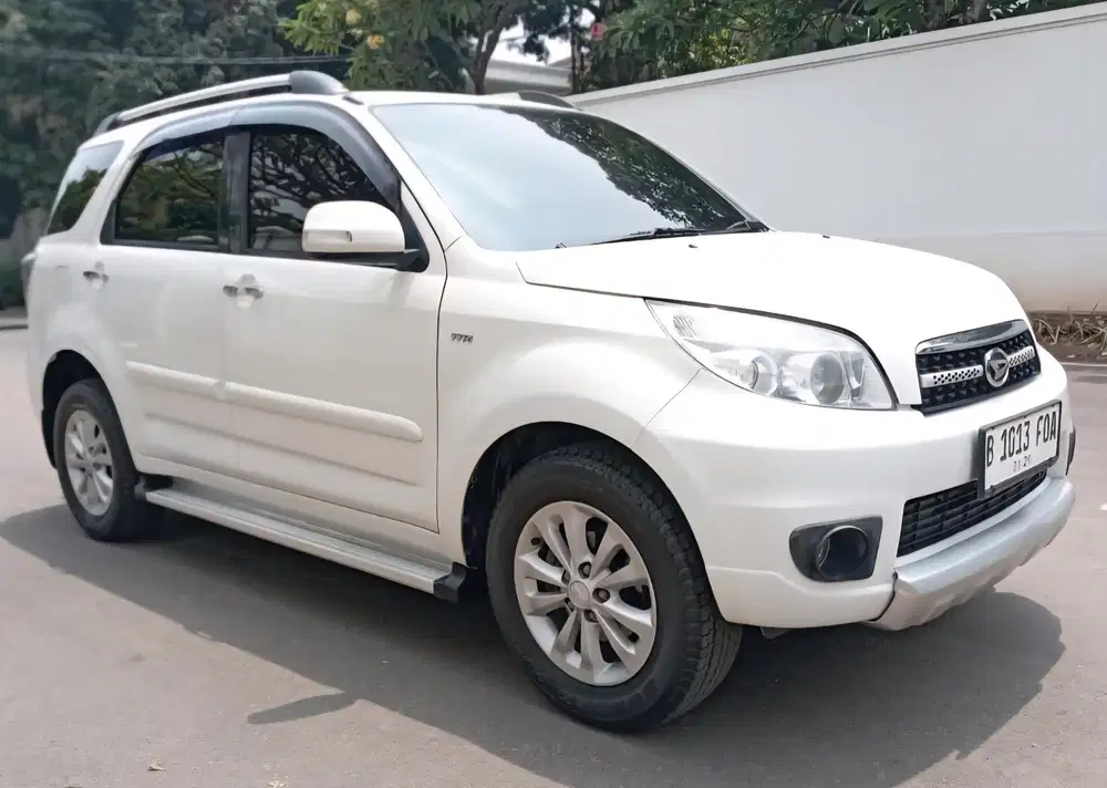 Daihatsu Terios 1.5 TX AT 2012 Putih Istimewa Sekali Body Mulus Trawat