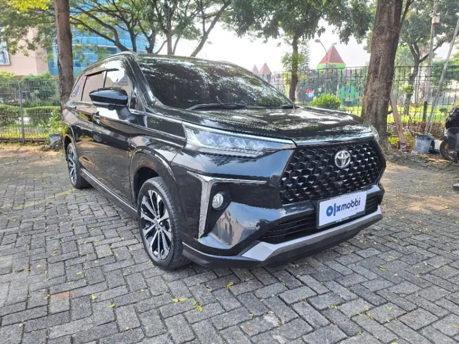 DP MURAH Toyota Avanza 1.5 New Veloz Q CVT Bensin-AT 2022 Hitam CJFMB