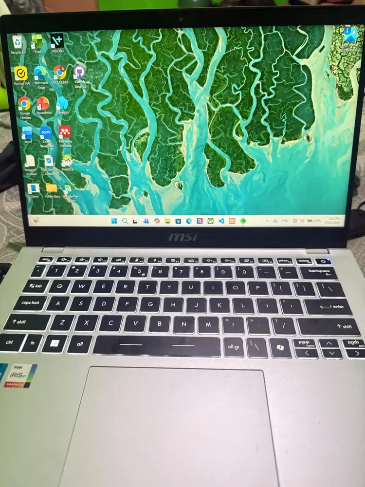 MSI Modern 14 Intel Core i5 Gen 12 | RAM 16GB /SSD 512GB  jarang pakai