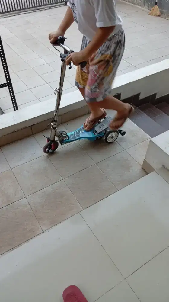 Skuter bekas masih bagus