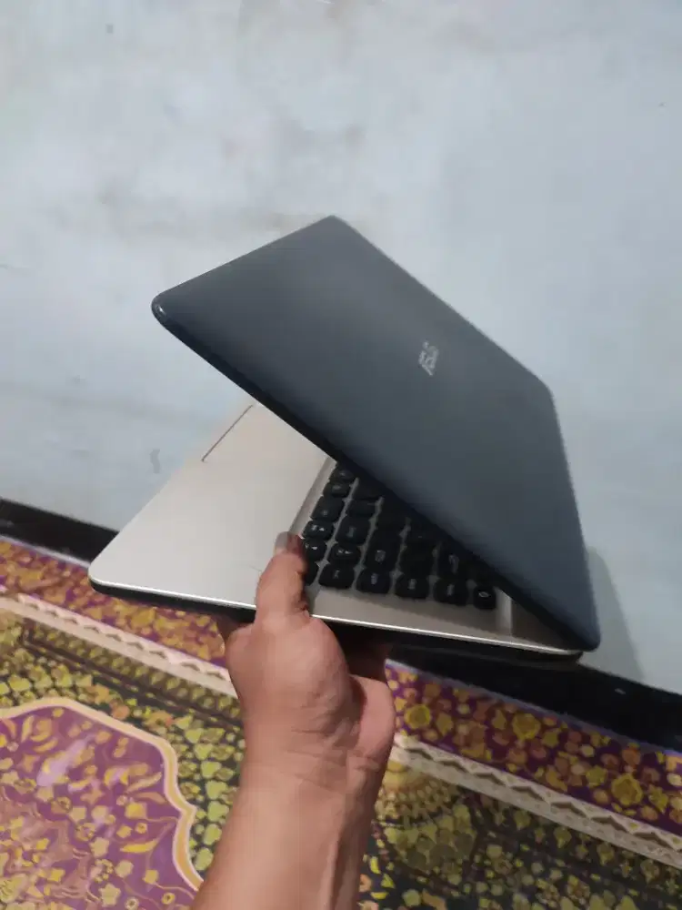 Asus x411BA amd a4 9125