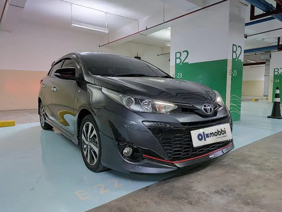DP MURAH Toyota Yaris 1.5 S Bensin-AT 2018 Abu CSIJB