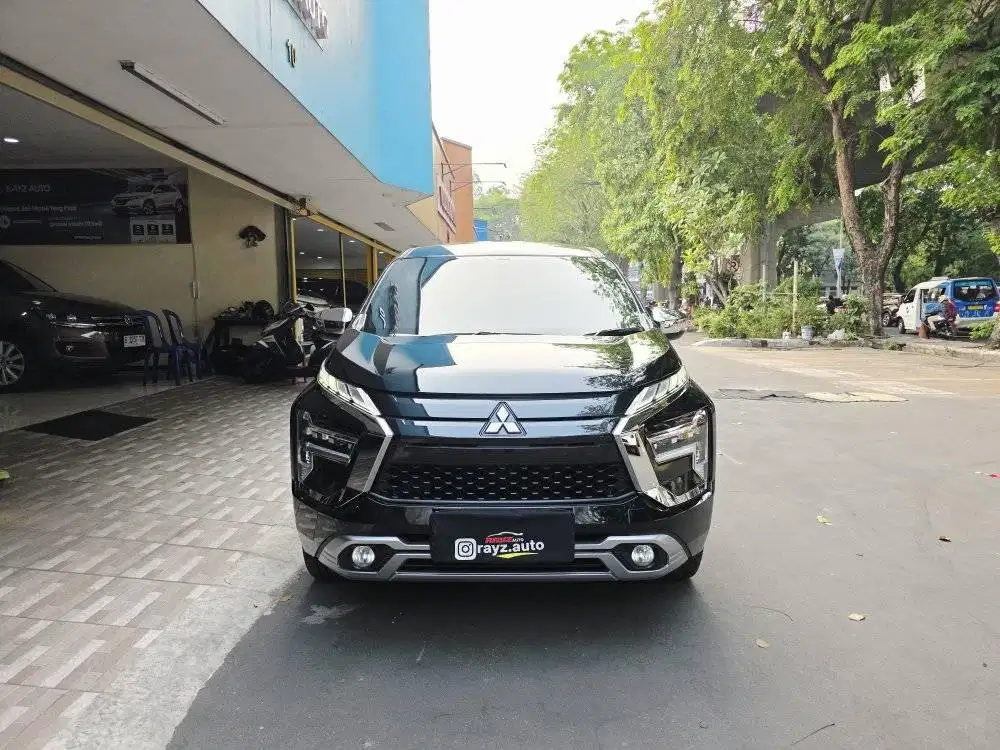 Mitsubishi Xpander Ultimate 1.5 AT NIK 2023