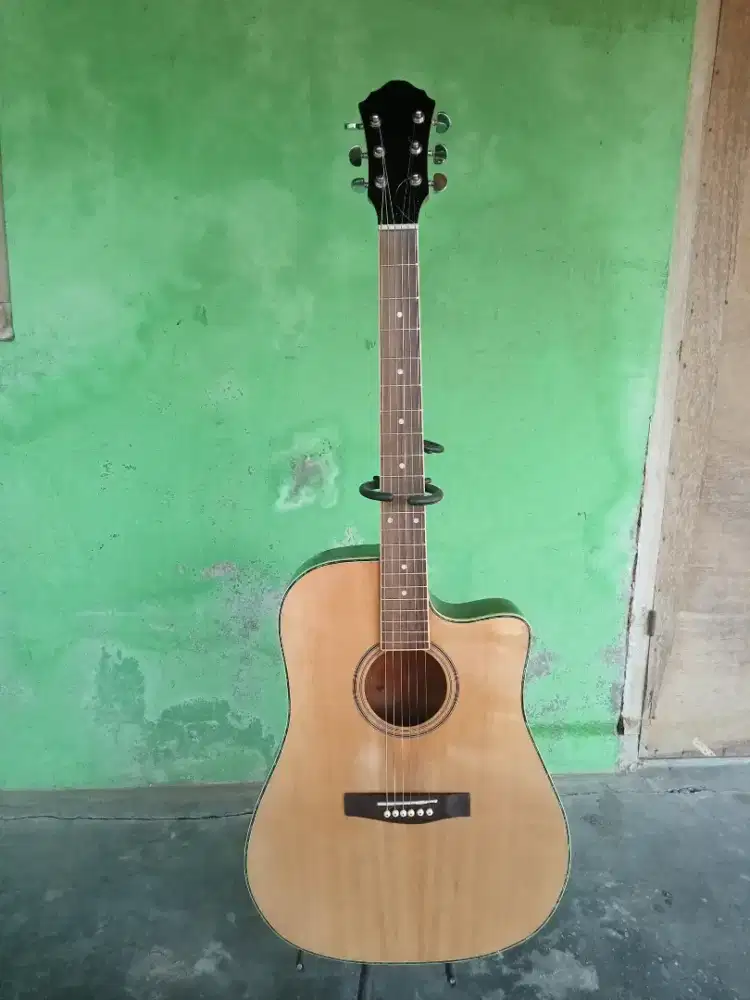 Gitar akustik custom bobok mahoni utuh