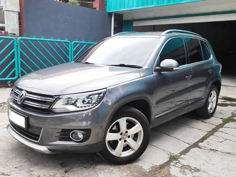 (GRADE A) Vw Tiguan Highline Km56rb Jok Kulit Orsinil Mulus Siap Pakai
