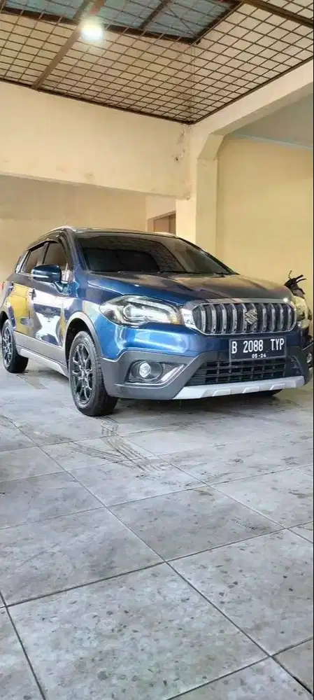 Suzuki S Cross SX4 2019