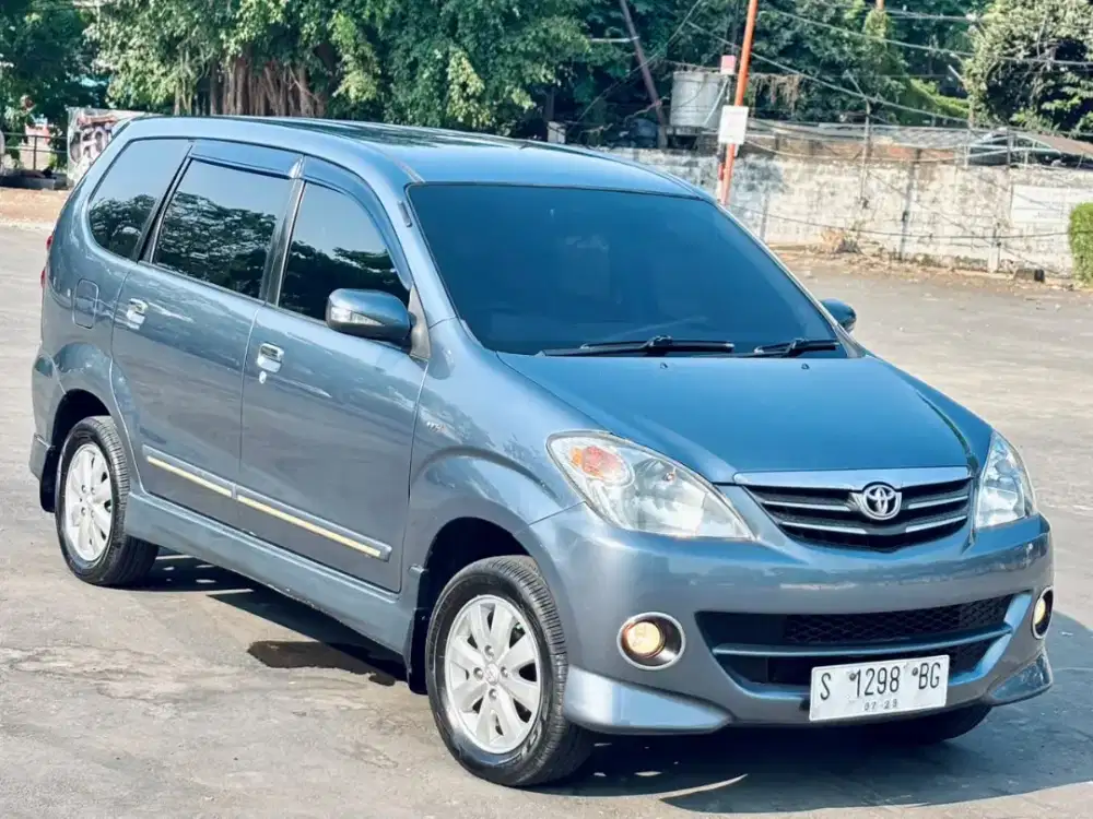 TOYOTA AVANZA S 1.5 A/T 2010 ANTIK SIMPANAN MATIC ISTIMEWAH
