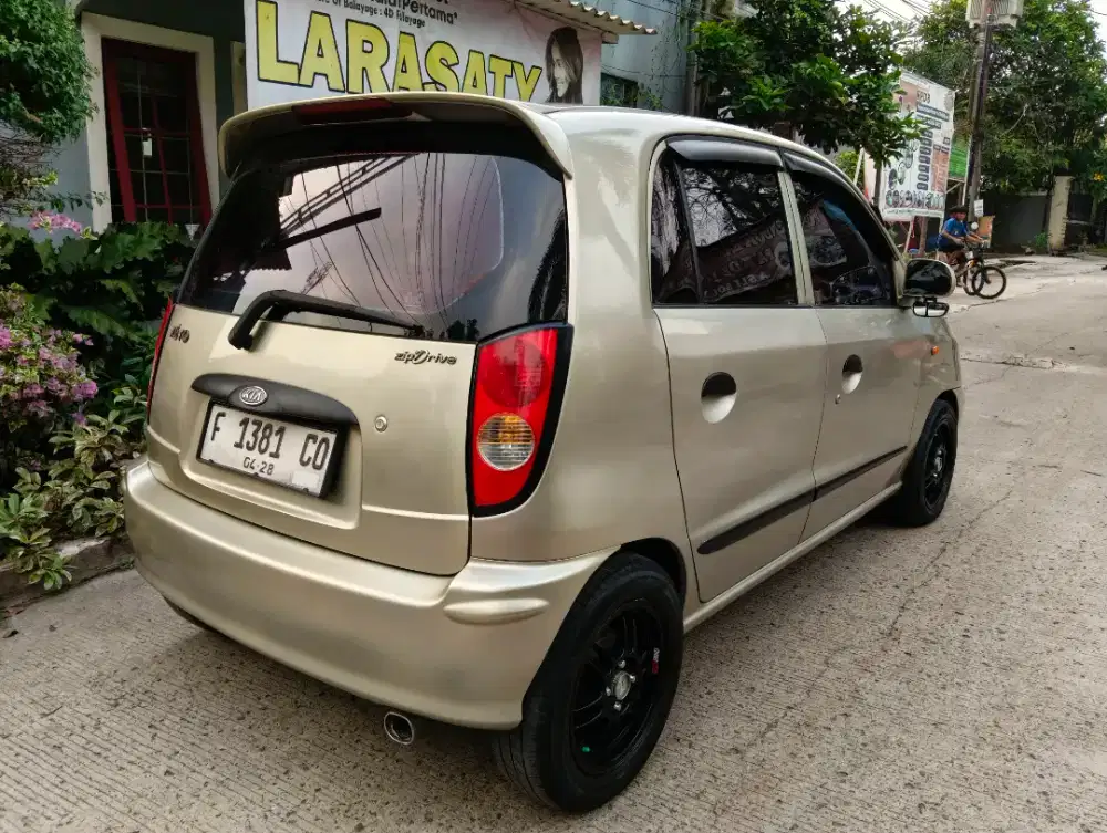 KIA Visto 2002 zipdrive a/t josss