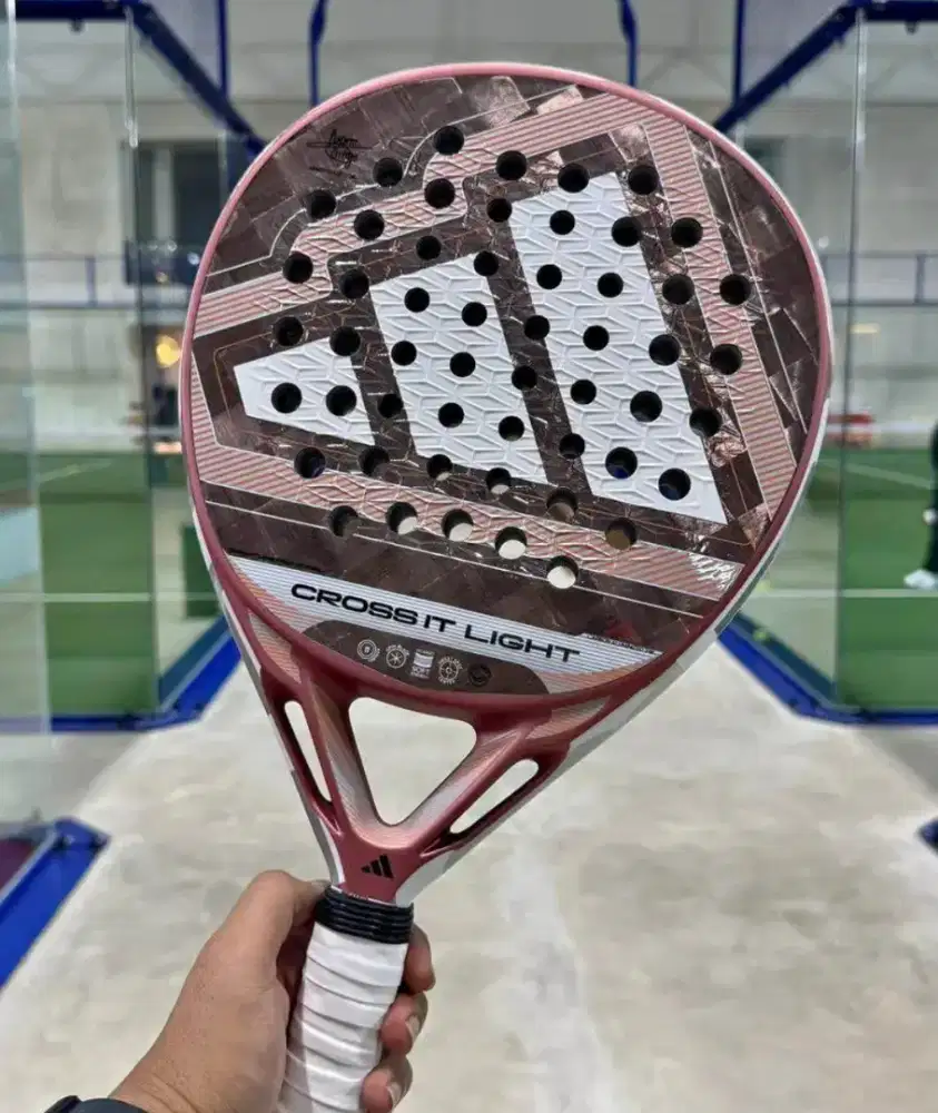 Adidas cross it light martita Ortega 2026