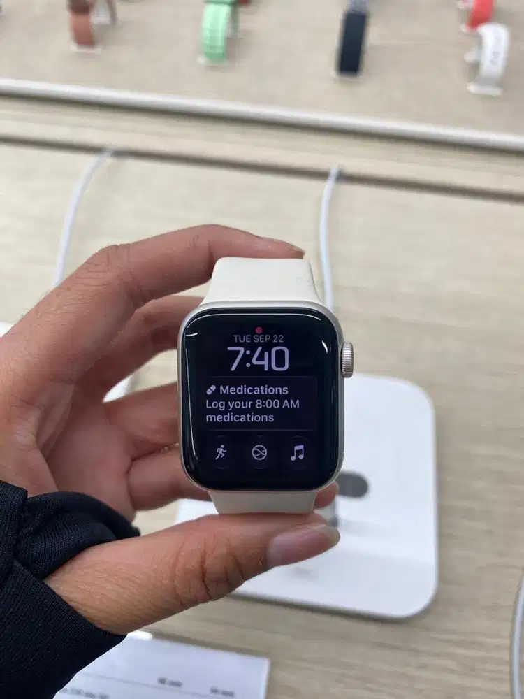 CICILAN APPLE WATCH GEN 3 MODAL KTP