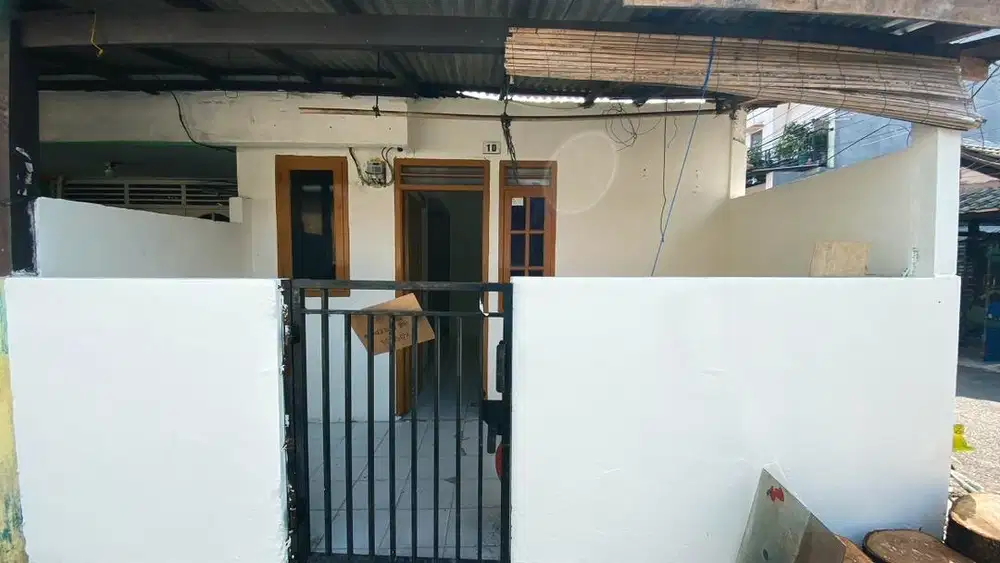 Di Kontrakan: Rumah Nuri, Cengkareng Barat